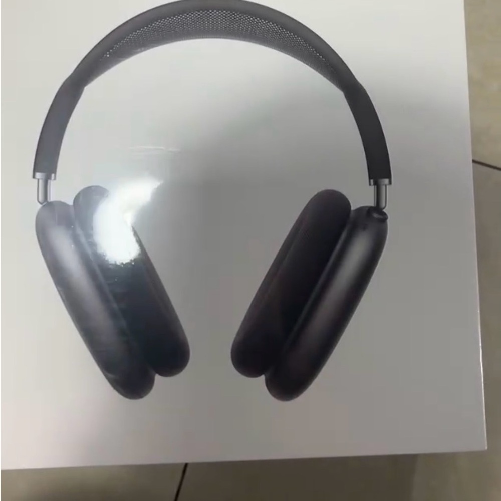 Sleek Black Over-Ear Headphones
